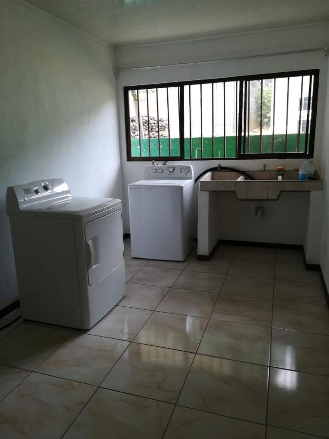 Apartamento Lopez Y Azofeifa Portete ภายนอก รูปภาพ